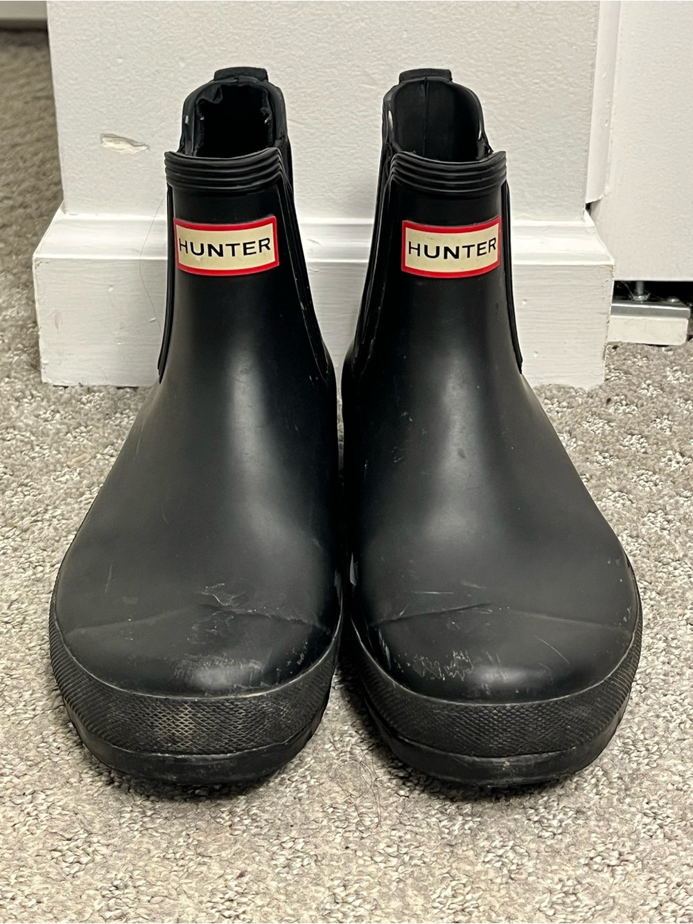 Hunter Women's Original Chelsea Waterproof Rubber Ankle Rain Boot (Black) - US 9